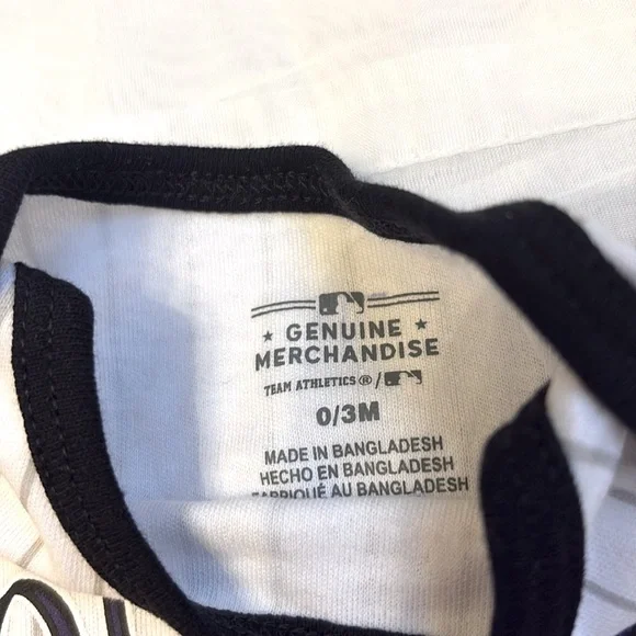 NEW [MLB] Colorado Rockies Full Season Growth Stage Set, Newborn to 6/9 Months! - Picture 7 of 11